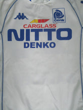 Load image into Gallery viewer, KRC Genk 2002-03 Away shirt S #20 Koen Daerden