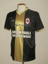 Load image into Gallery viewer, Royal Antwerp FC 2017-18 Away shirt M