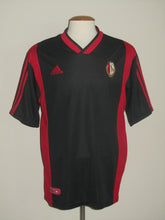 Load image into Gallery viewer, Standard Luik 2001-02 Away shirt L