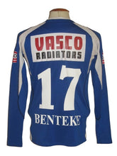 Load image into Gallery viewer, KRC Genk 2007-08 Home shirt L #17 Christian Benteke