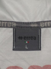 Load image into Gallery viewer, RCS Charleroi 2009-10 Home shirt MATCH ISSUE/WORN #10 Geoffrey Mujangi Bia *signed by Bello*