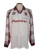 Load image into Gallery viewer, KSK Beveren 1998-99 Away shirt MATCH ISSUE/WORN #20 Davy Theunis *signed*