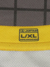 Load image into Gallery viewer, KSC Lokeren 2013-14 Away shirt L/XL