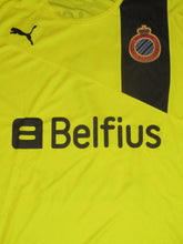 Load image into Gallery viewer, Club Brugge 2012-13 Away shirt XL #7 Mémé Tchité
