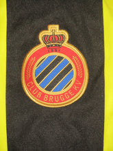Load image into Gallery viewer, Club Brugge 2012-13 Away shirt XL #7 Mémé Tchité