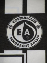 Load image into Gallery viewer, Eendracht Aalst 2009-10 Away shirt XL