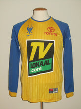 Load image into Gallery viewer, Sint-Truiden VV 2001-02 Home shirt 176
