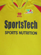 Load image into Gallery viewer, KV Oostende 2006-07 Home shirt S