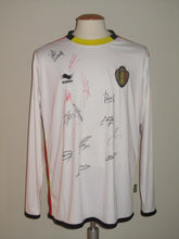 Load image into Gallery viewer, Rode Duivels 2010-11 Away shirt Euro Qualifiers XL *signed*