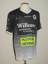 Load image into Gallery viewer, Eendracht Aalst 2017-18 Home shirt XL