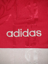 Load image into Gallery viewer, Standard Luik 1997-98 Home shirt 164