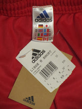 Load image into Gallery viewer, Standard Luik 2000-01 Home short M *new with tags*