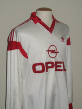 Load image into Gallery viewer, Standard Luik 1990-92 Away shirt #13