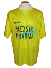 Load image into Gallery viewer, KV Oostende 1998-99 Home shirt