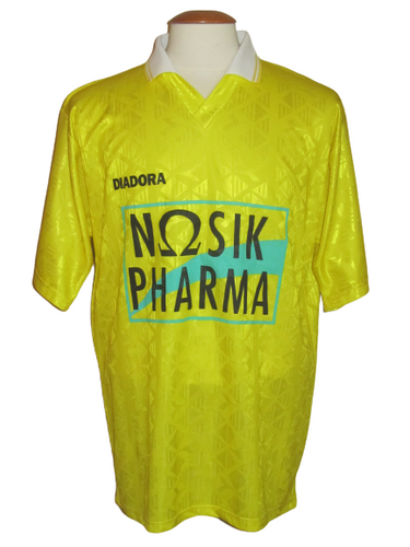 KV Oostende 1998-99 Home shirt