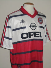 Load image into Gallery viewer, FC Bayern München 1998-00 Away shirt XL