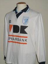 Load image into Gallery viewer, KAA Gent 1997-99 Away shirt L/S M