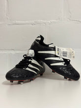 Load image into Gallery viewer, 1994 Adidas Questra football boots 40 2/3 *in box*