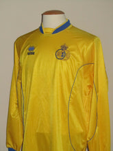 Load image into Gallery viewer, Union Saint-Gilloise 2005-06 Home shirt XL