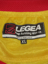 Load image into Gallery viewer, AFC Tubize 2004-06 Home shirt L/S XL *mint*