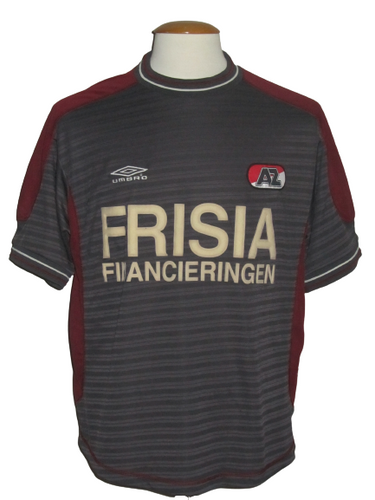 AZ Alkmaar 2001-02 Away shirt M