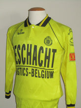 Load image into Gallery viewer, KSC Lokeren 1995-97 Away shirt #16 S