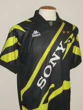 Load image into Gallery viewer, Juventus 1996-97 Third shirt  L