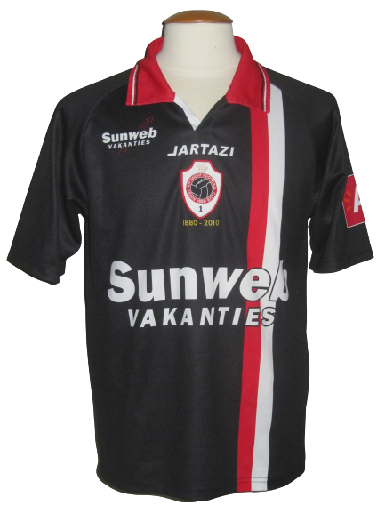 Royal Antwerp FC 2009-10 Away shirt XS