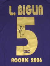 Load image into Gallery viewer, RSC Anderlecht 2006-07 Home shirt #5 Lucas Biglia *Rookie 2006*
