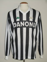 Load image into Gallery viewer, Juventus 1992-94 Home shirt L