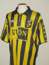 Load image into Gallery viewer, SBV Vitesse 2000-01 Home shirt XXL #9 Bob Peeters