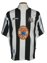 Load image into Gallery viewer, Newcastle United 1995-97 Home shirt L