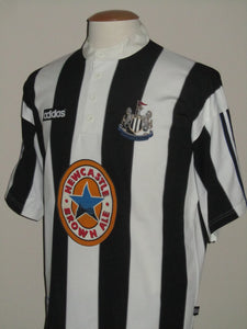 Newcastle United 1995-97 Home shirt L