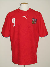 Load image into Gallery viewer, Czech Republic 2006-07 Home shirt XL #9 Jan Koller