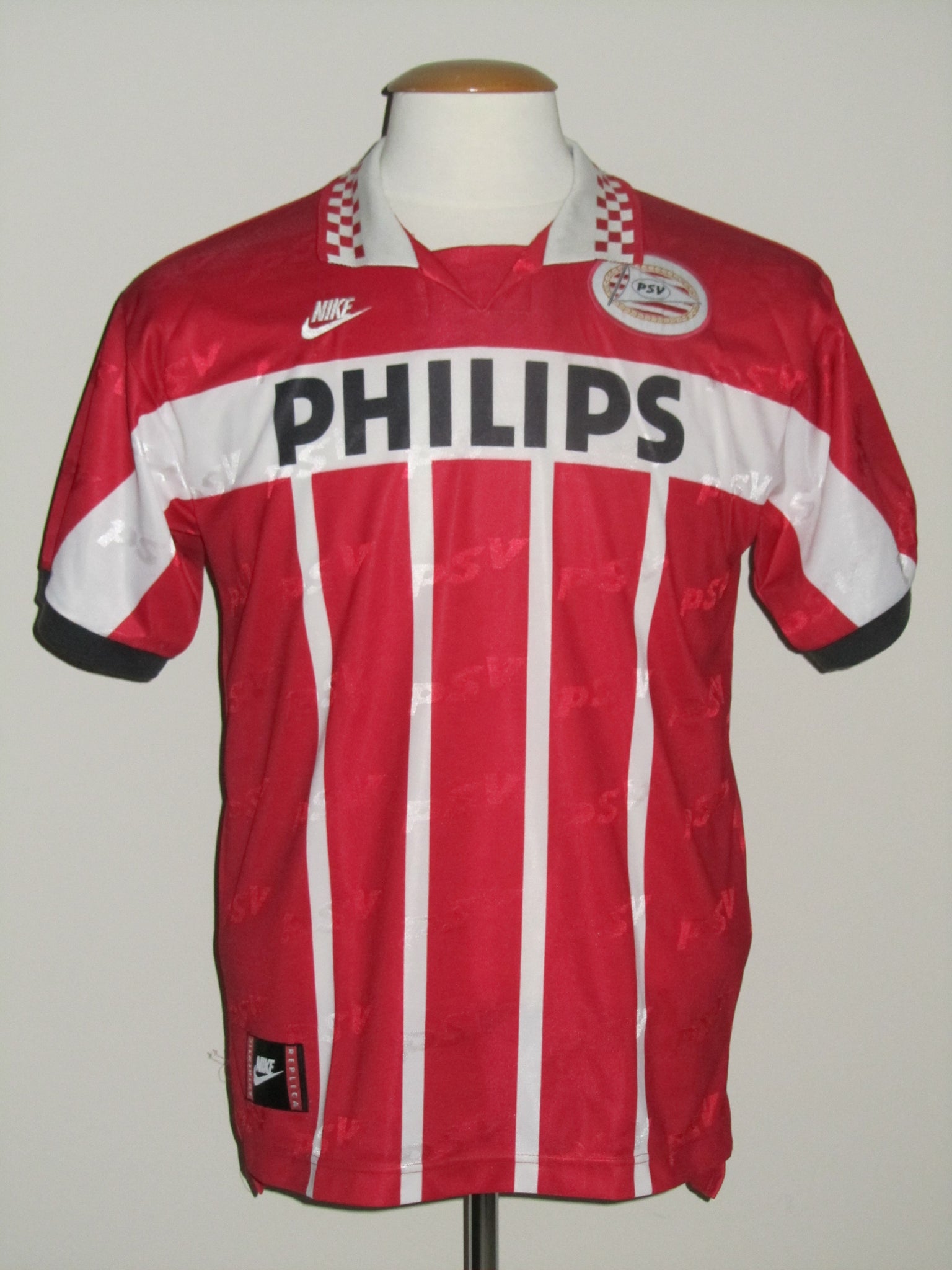 PSV Eindhoven 1995-96 Home shirt XL – Belgian Football Classics