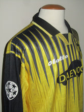 Load image into Gallery viewer, Lierse SK 1997-98 Home shirt MATCH WORN Champions League #5 Eric Van Meir vs Sporting Lissabon
