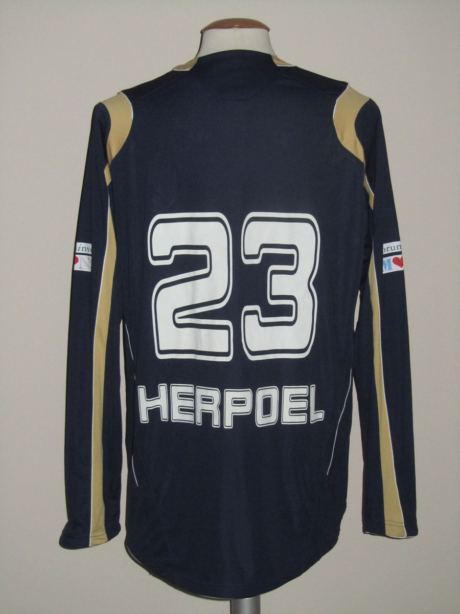 Maillot Le Mans vintage (2000's) worn training – Vintage Football Area Maillot Le Mans vintage (2000's) worn training – Vintage Football Area