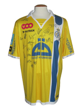 Load image into Gallery viewer, Union Saint-Gilloise 2015-16 Home shirt XXL *signed*