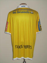 Load image into Gallery viewer, Union Saint-Gilloise 2015-16 Home shirt XXL *signed*