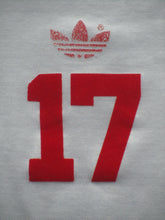 Load image into Gallery viewer, Standard Luik 1977-80 Training shirt #17