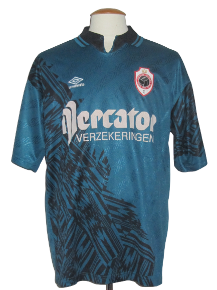 Royal Antwerp FC 1996-97 Away shirt XL