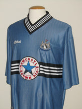 Load image into Gallery viewer, Newcastle United 1996-97 Away shirt XXL *mint*