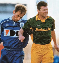 Load image into Gallery viewer, KSV Waregem 1999-00 Away shirt #3